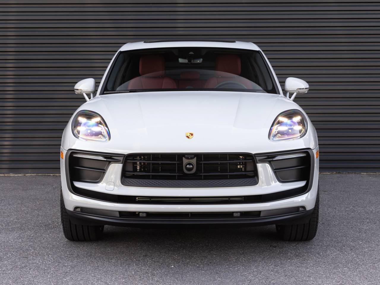 2026 Porsche Macan AWD