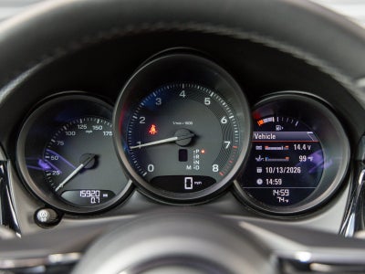 2025 Porsche Macan Macan