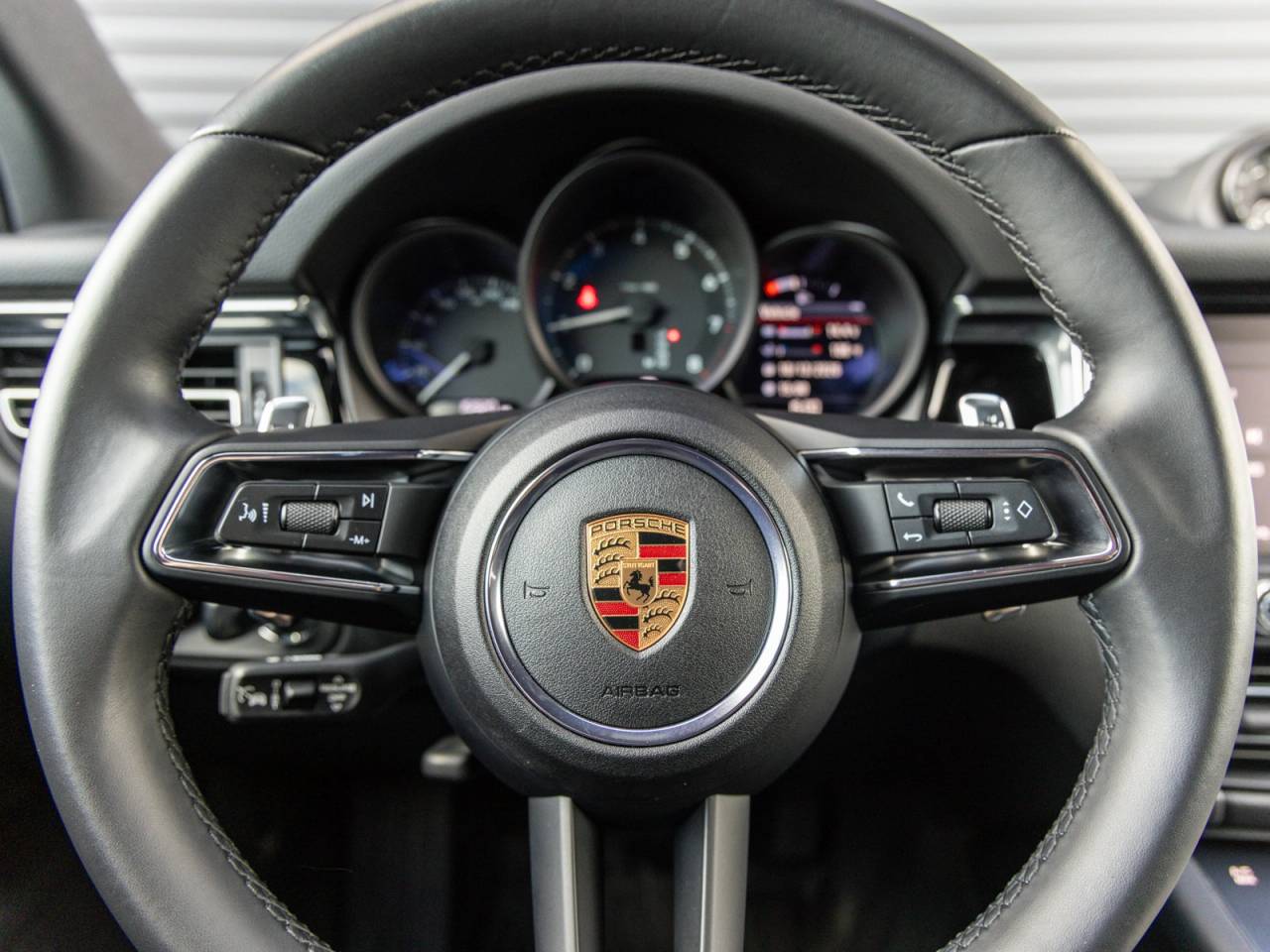 2025 Porsche Macan Macan
