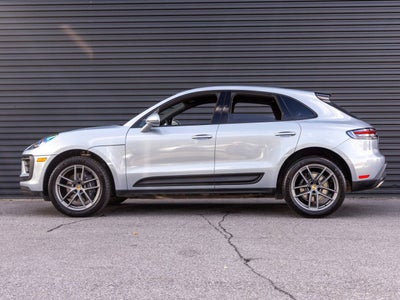 2025 Porsche Macan Macan