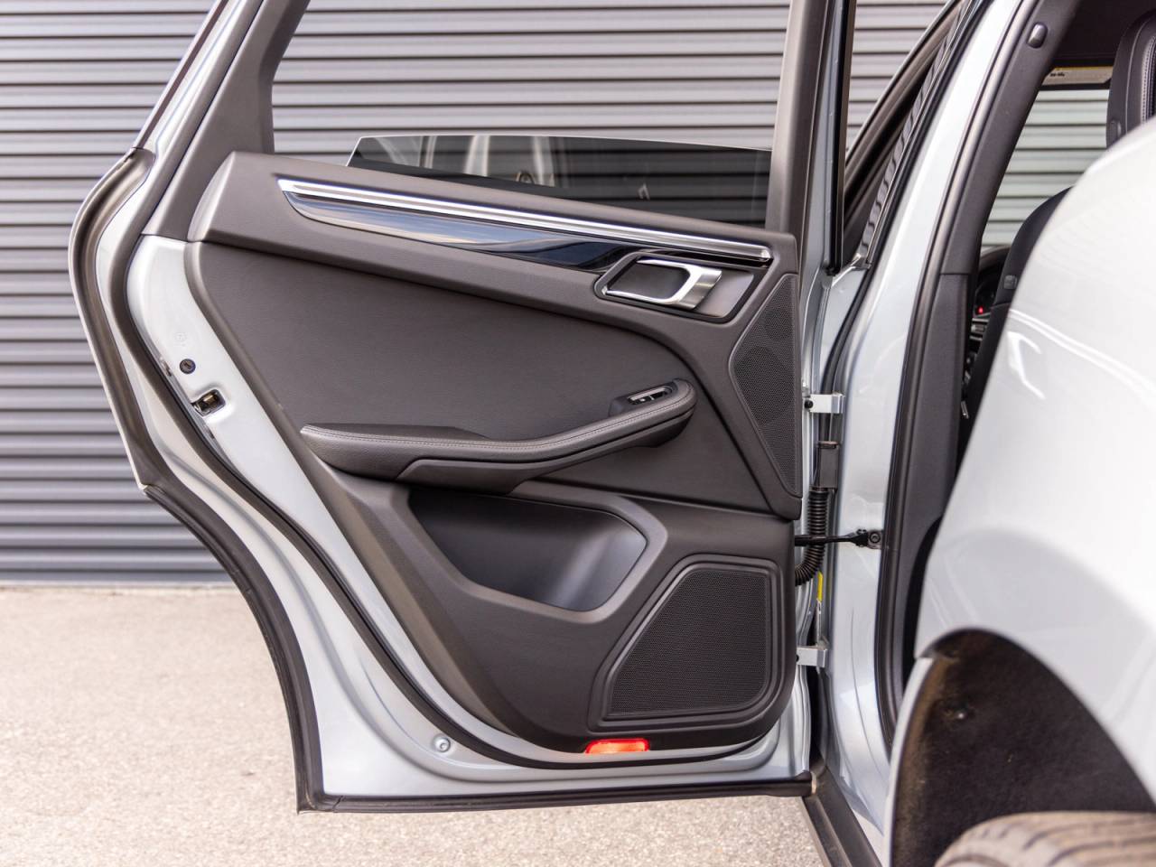 2025 Porsche Macan Macan