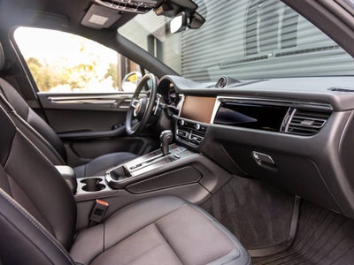 2025 Porsche Macan Macan