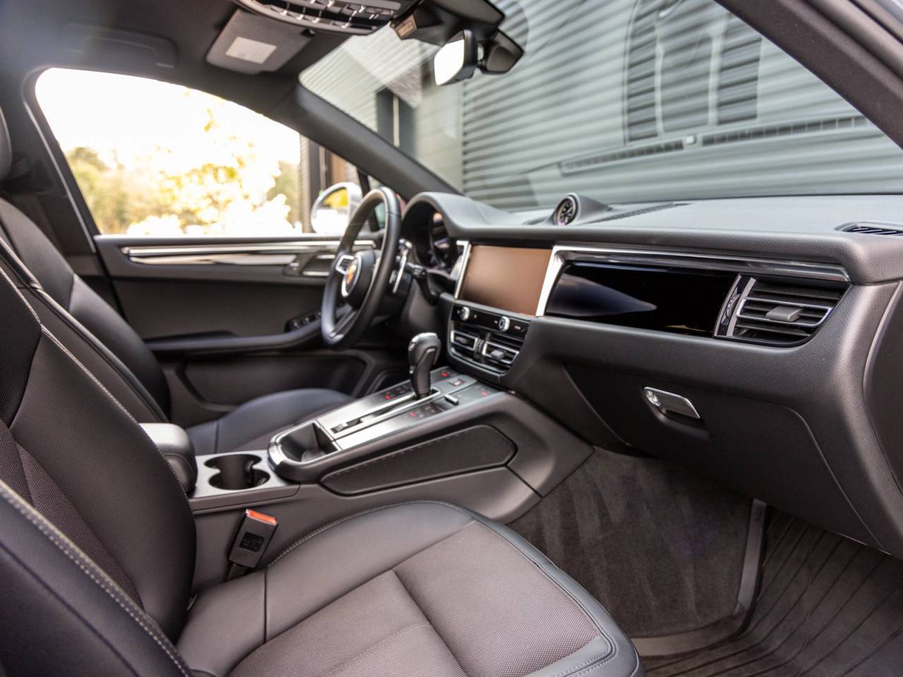 2025 Porsche Macan Macan