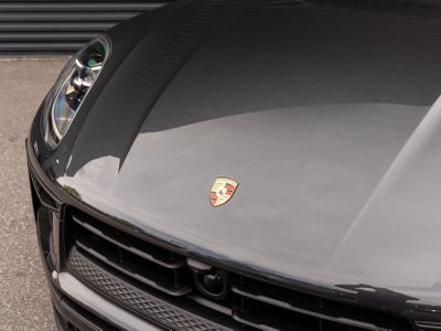 2025 Porsche Macan AWD
