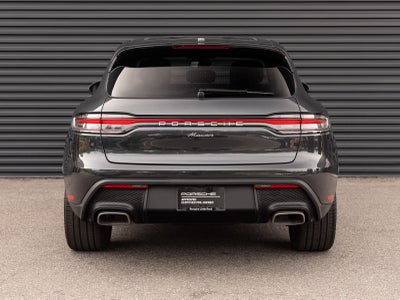 2025 Porsche Macan AWD