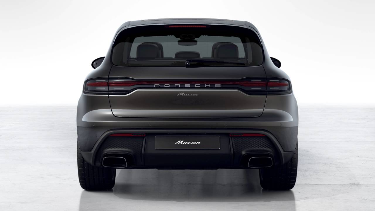 2025 Porsche Macan AWD