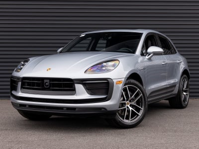 2025 Porsche Macan Macan