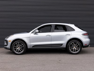 2025 Porsche Macan Macan