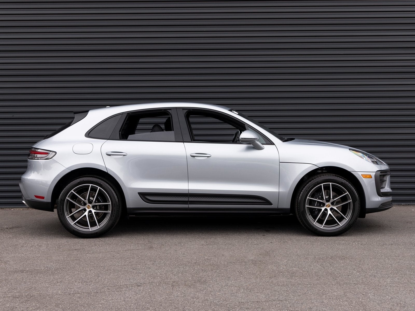 2025 Porsche Macan Macan