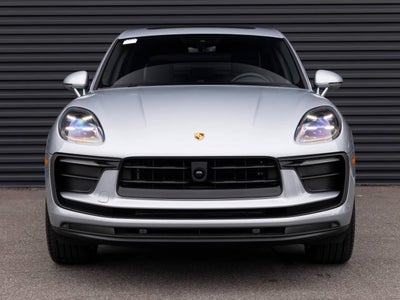 2025 Porsche Macan Macan