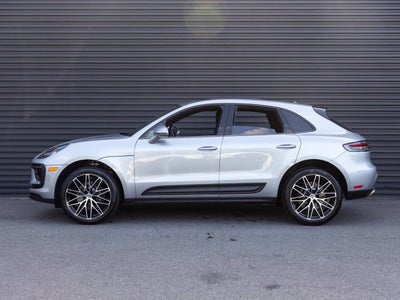 2026 Porsche Macan AWD