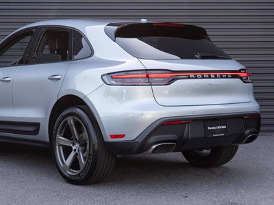 2026 Porsche Macan AWD