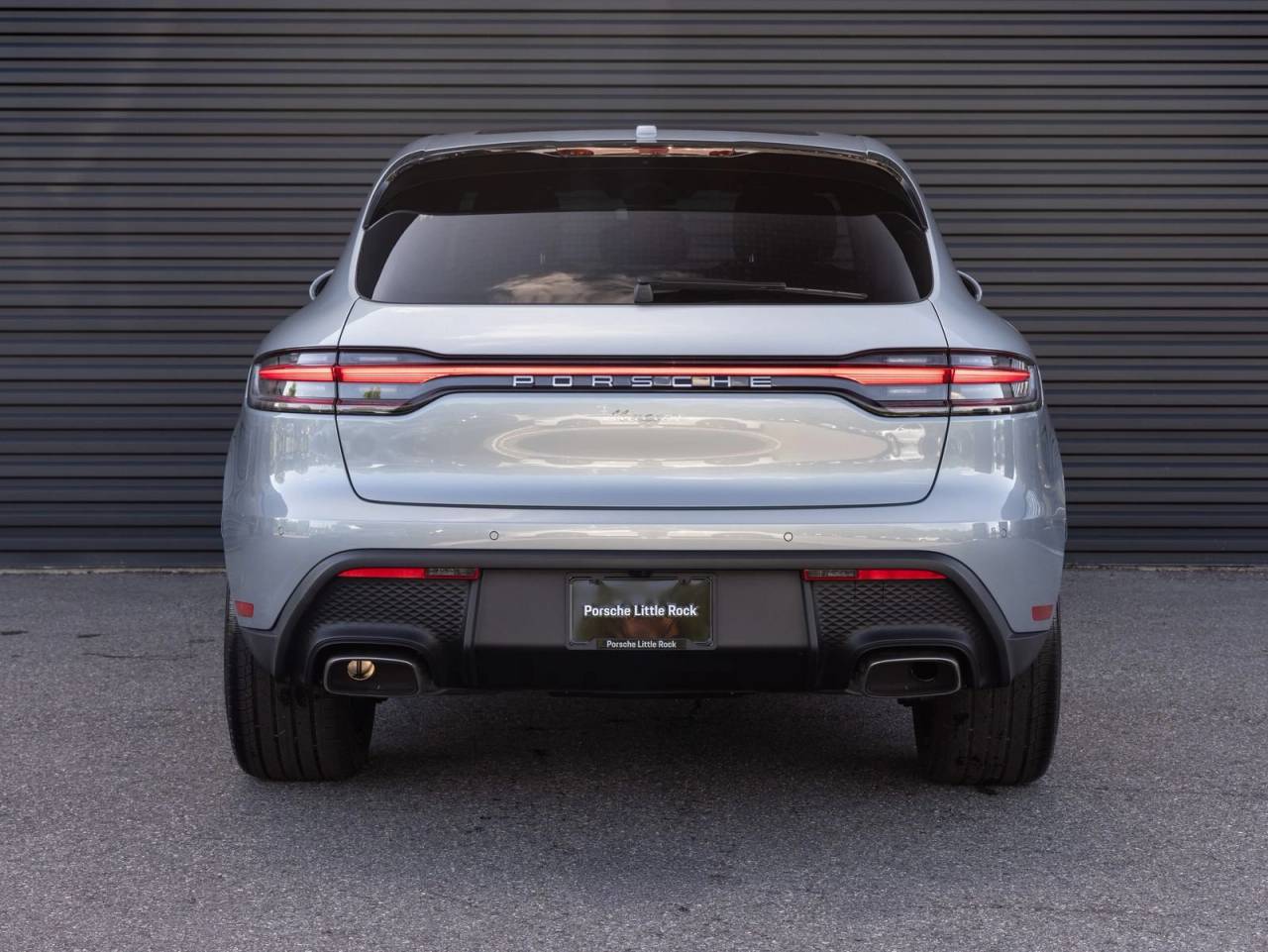 2026 Porsche Macan AWD