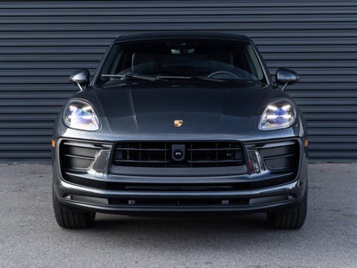2026 Porsche Macan Macan