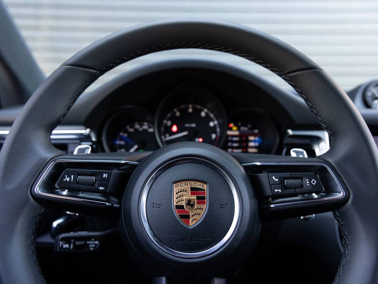 2026 Porsche Macan AWD