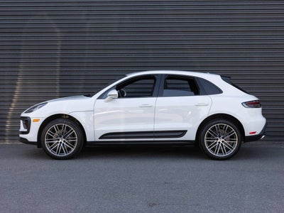 2026 Porsche Macan AWD