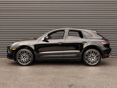 2026 Porsche Macan AWD