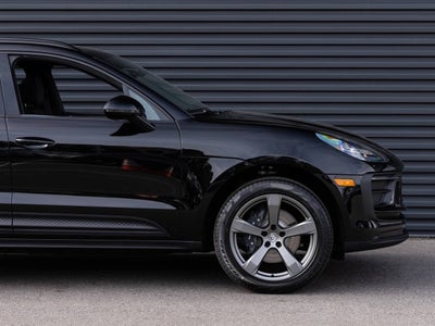 2026 Porsche Macan Macan