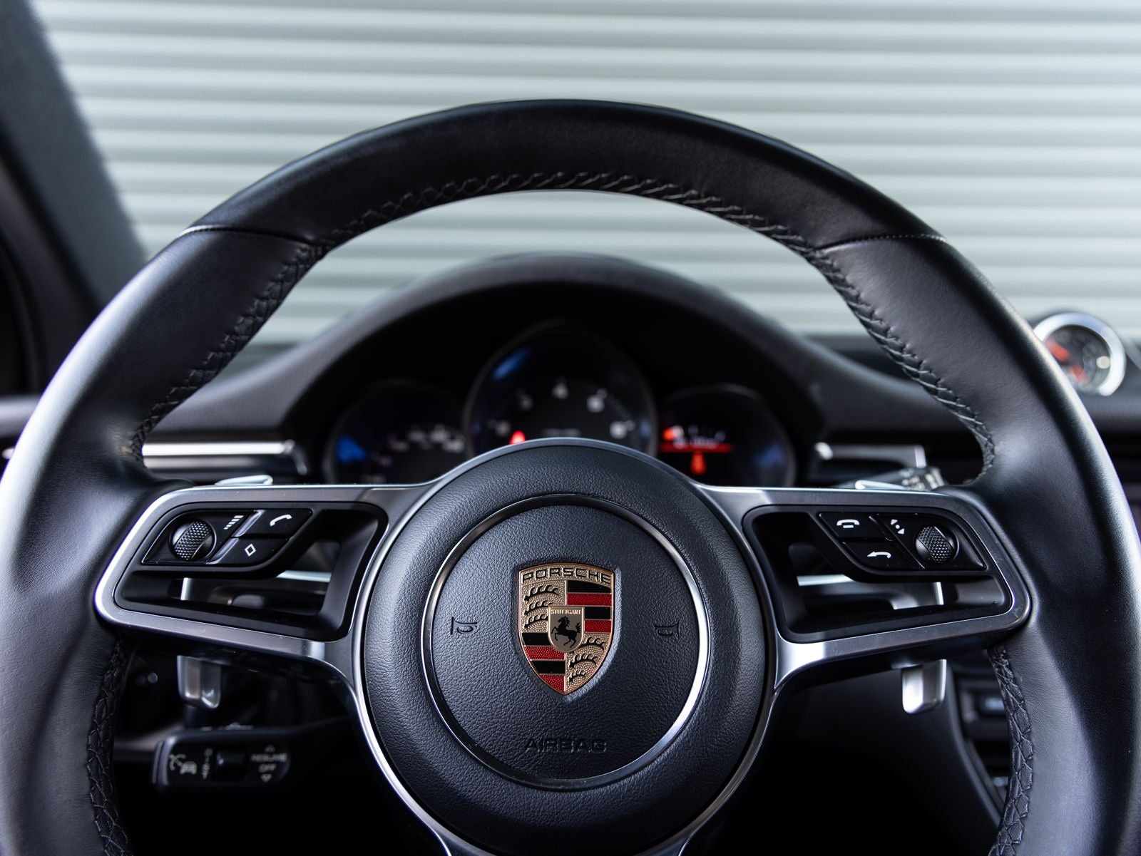 2020 Porsche Macan Macan