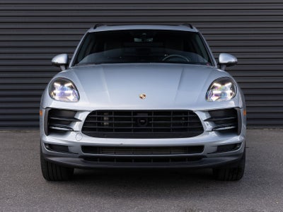 2020 Porsche Macan Macan