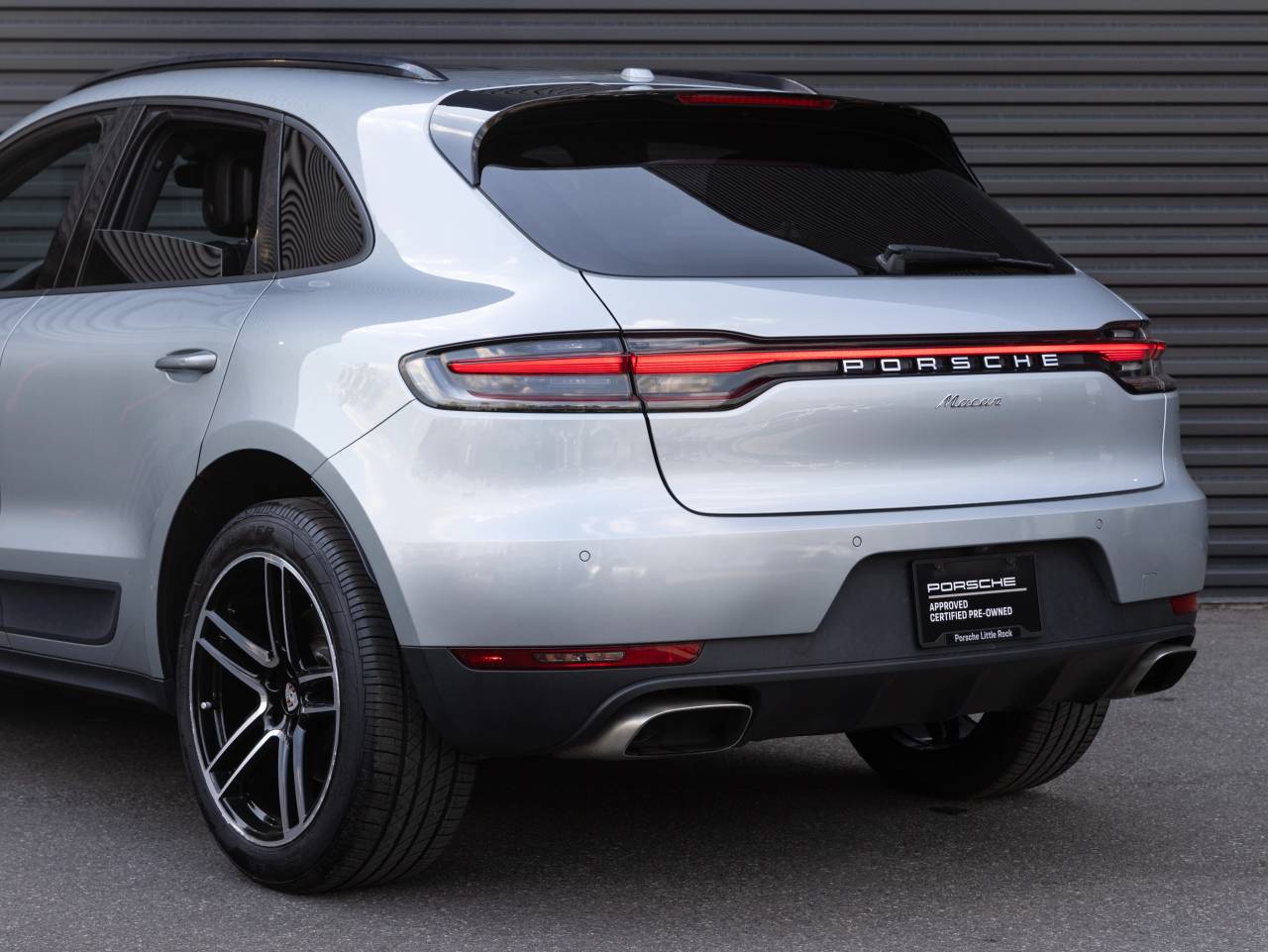 2020 Porsche Macan Macan