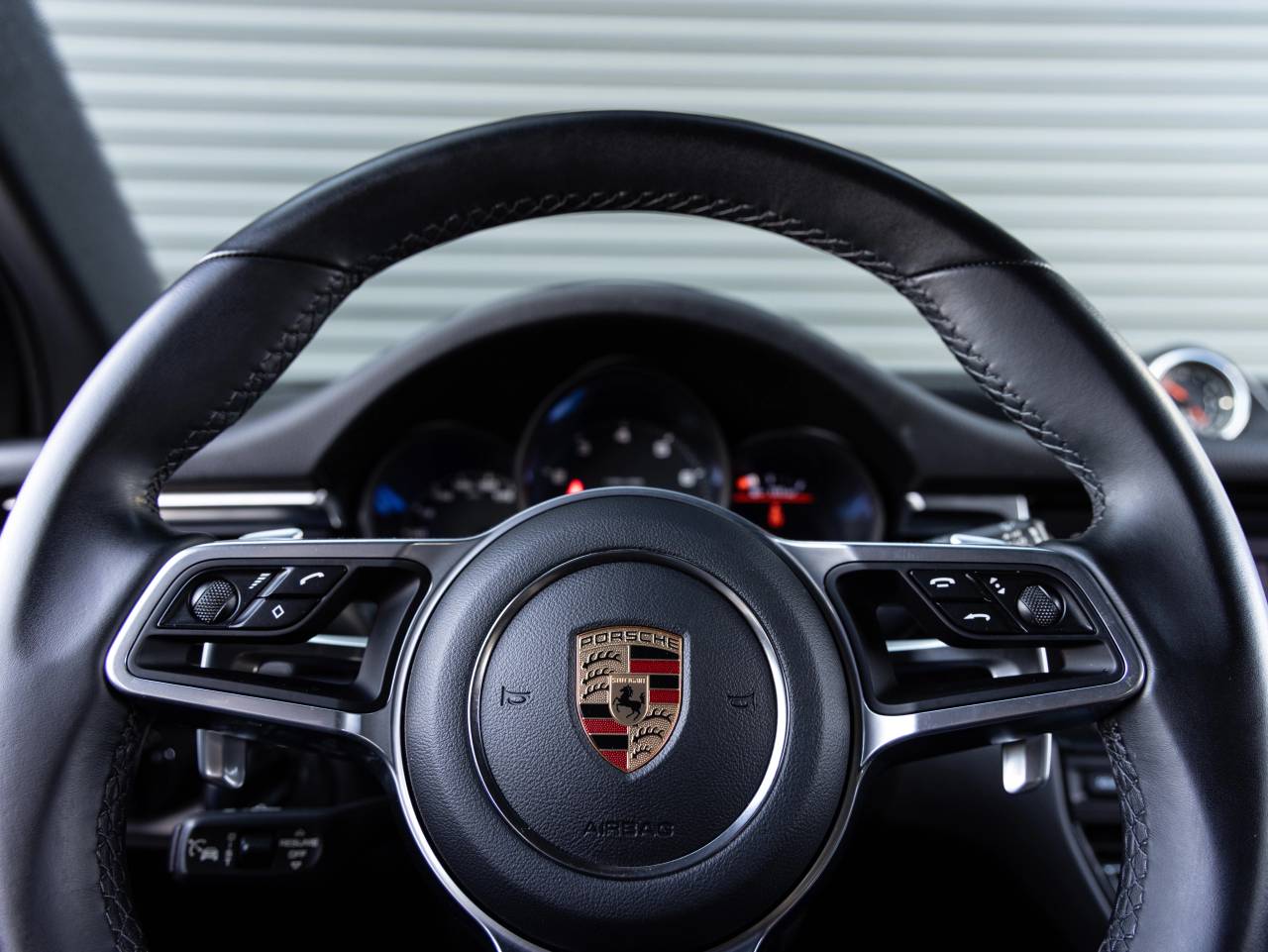 2020 Porsche Macan Macan