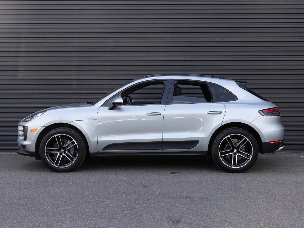 2020 Porsche Macan Macan