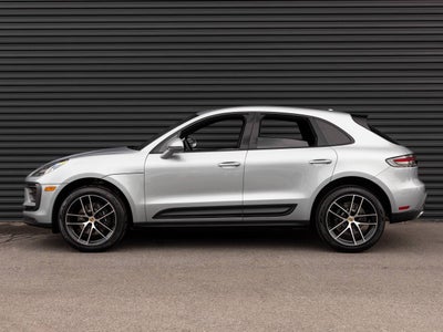 2025 Porsche Macan Macan