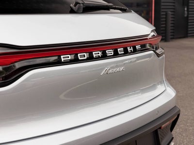 2025 Porsche Macan Macan