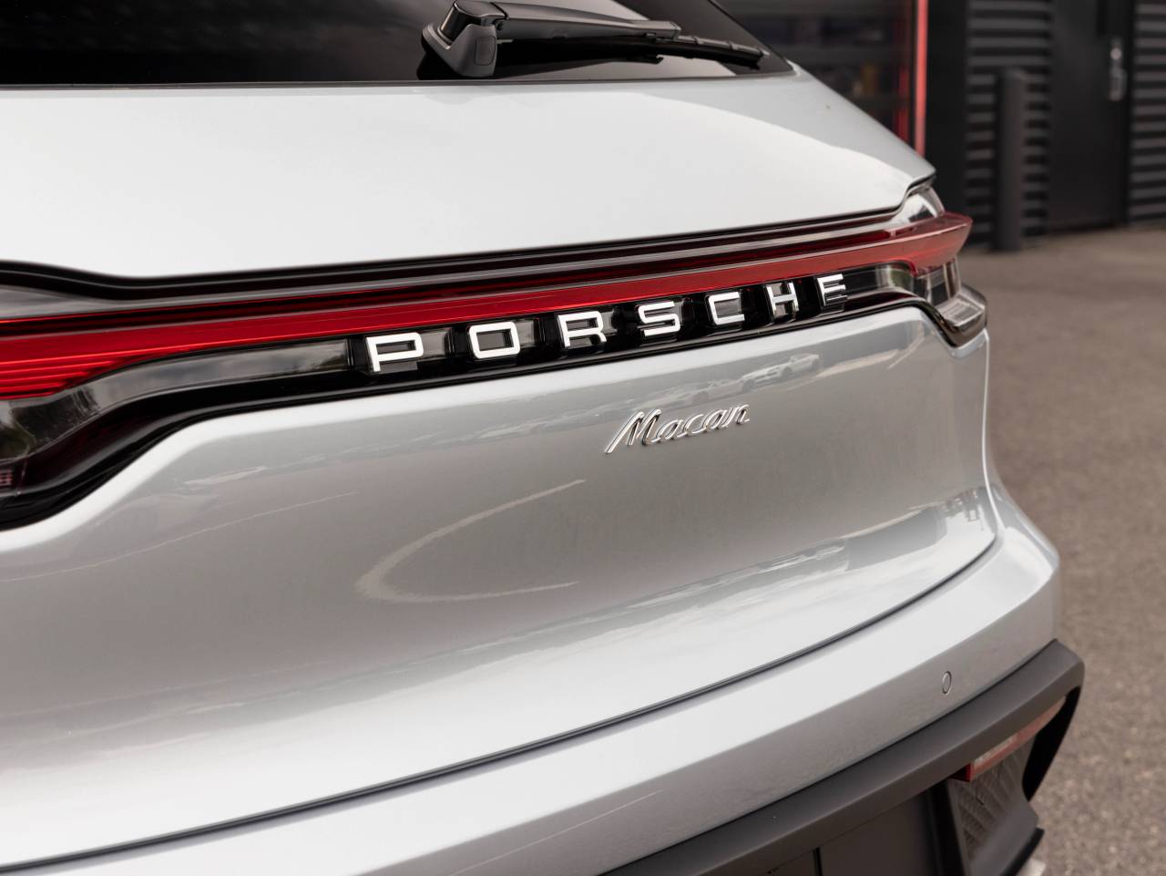 2025 Porsche Macan Macan