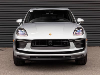 2025 Porsche Macan Macan