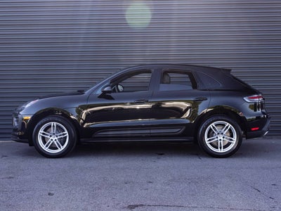 2025 Porsche Macan Macan