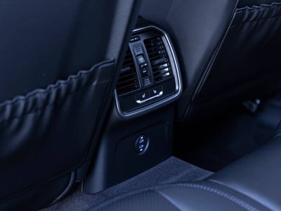 2025 Porsche Macan Macan