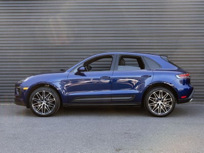 2026 Porsche Macan AWD