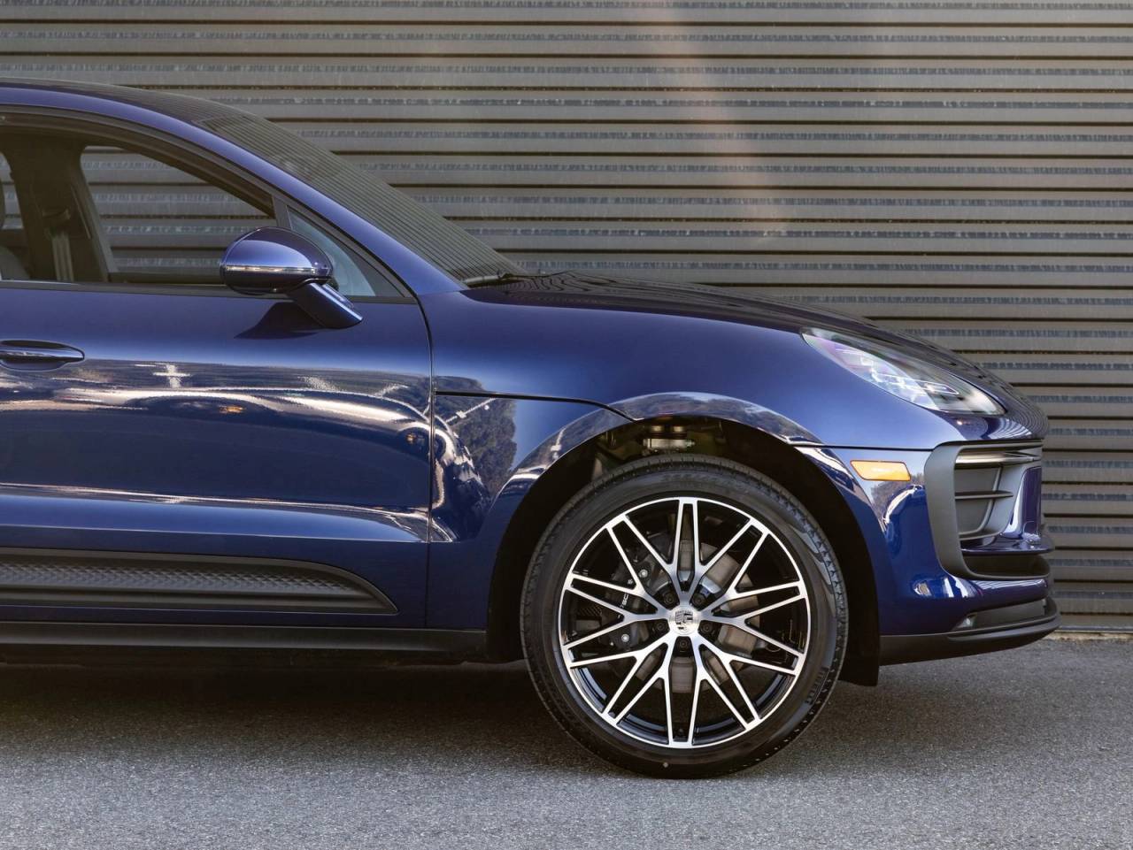 2026 Porsche Macan AWD