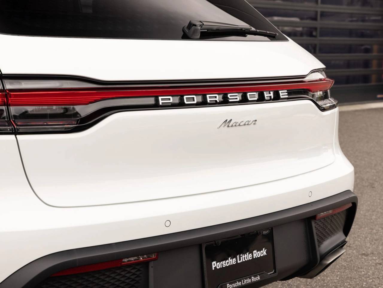 2026 Porsche Macan AWD