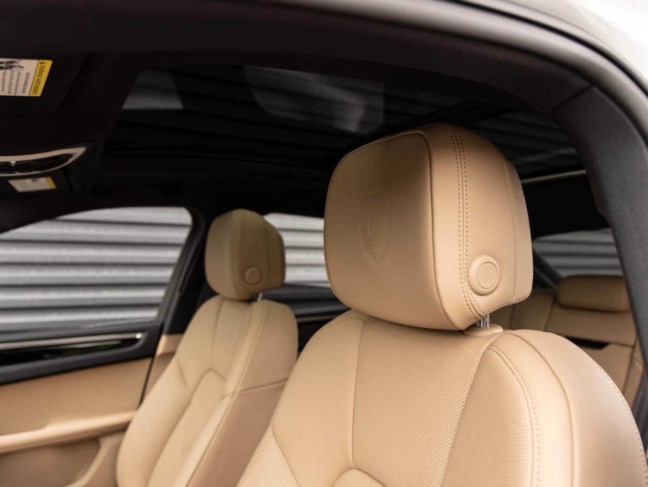 2026 Porsche Macan AWD