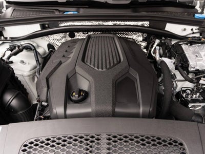 2026 Porsche Macan AWD