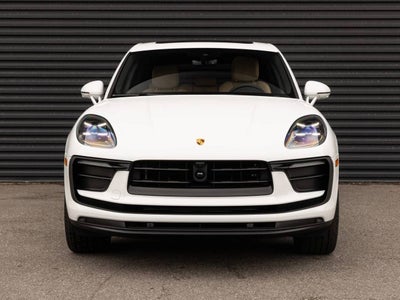 2026 Porsche Macan AWD