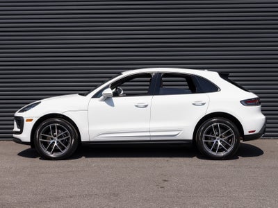 2025 Porsche Macan Macan
