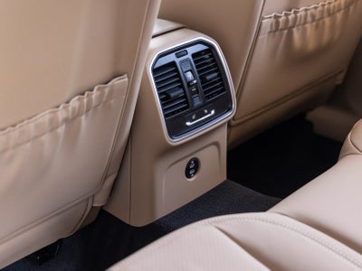 2025 Porsche Macan Macan