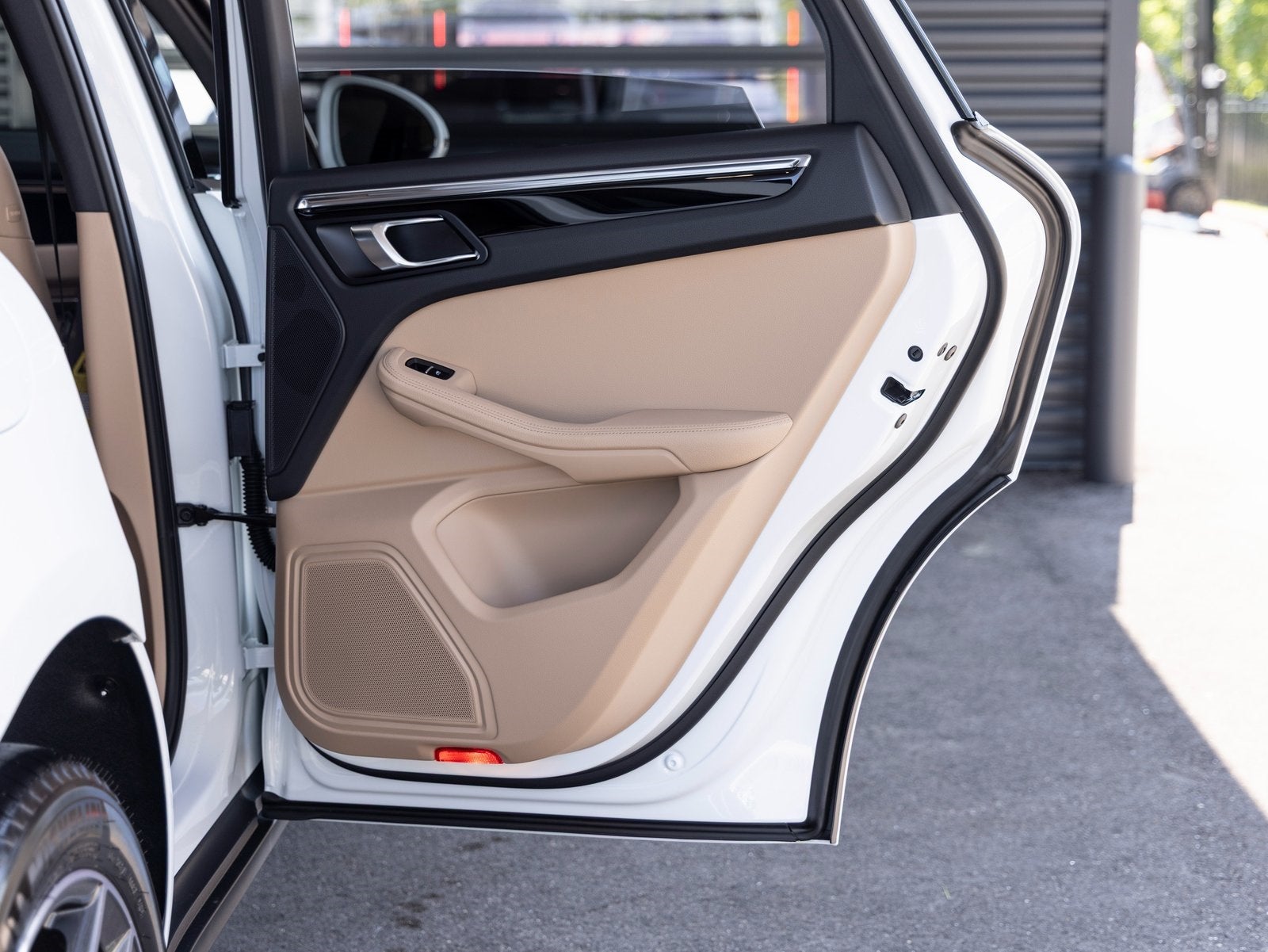 2025 Porsche Macan Macan