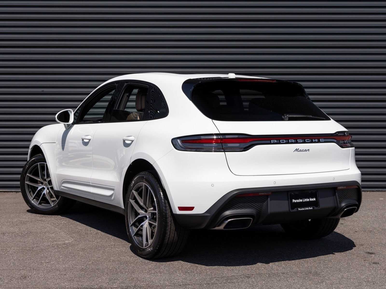 2025 Porsche Macan Macan