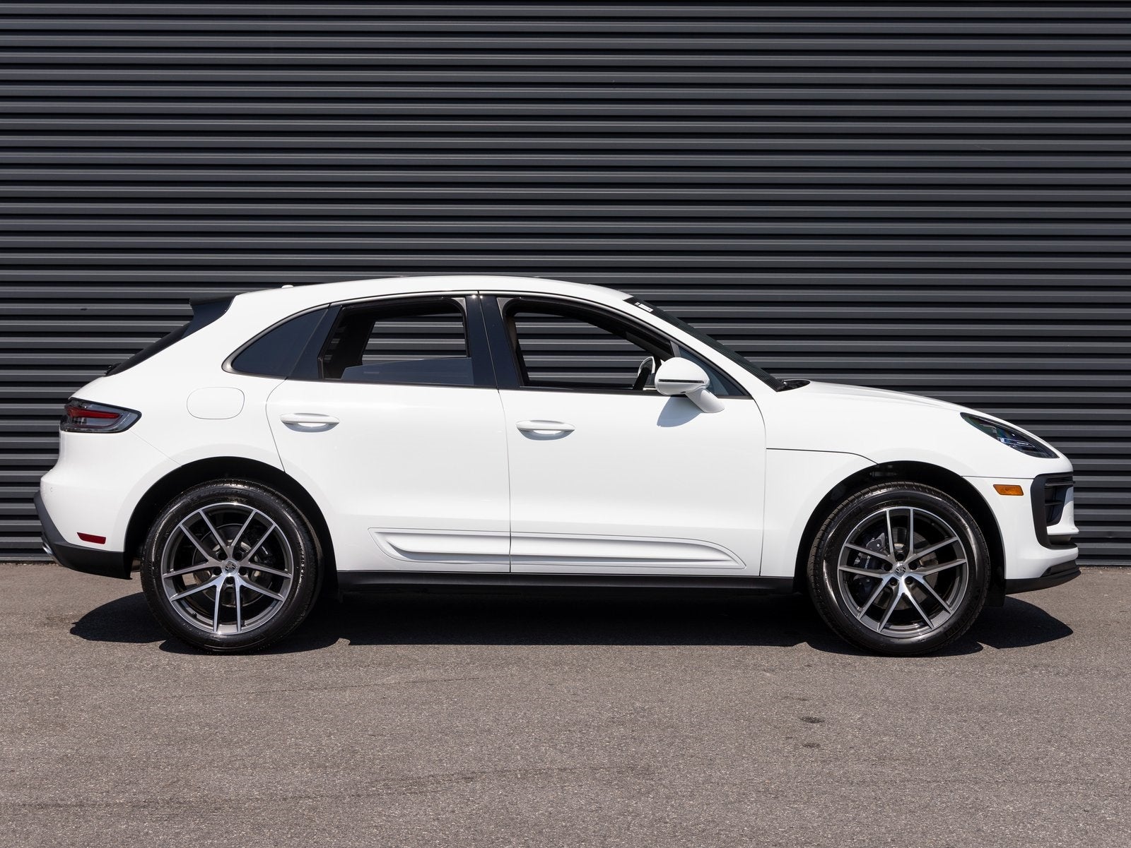 2025 Porsche Macan Macan