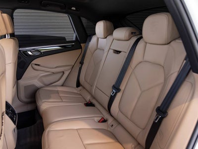 2025 Porsche Macan Macan