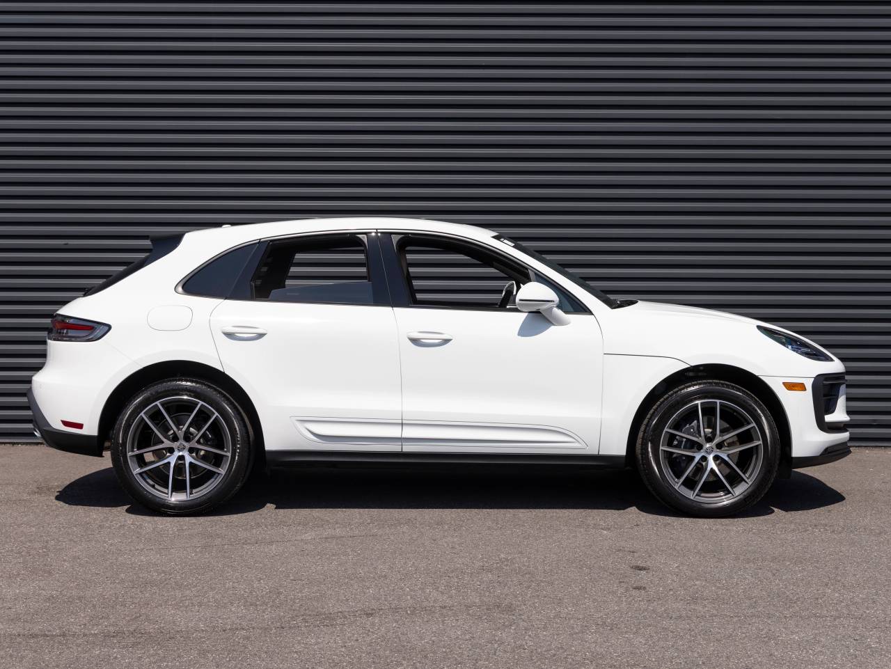 2025 Porsche Macan Macan