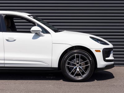 2025 Porsche Macan Macan