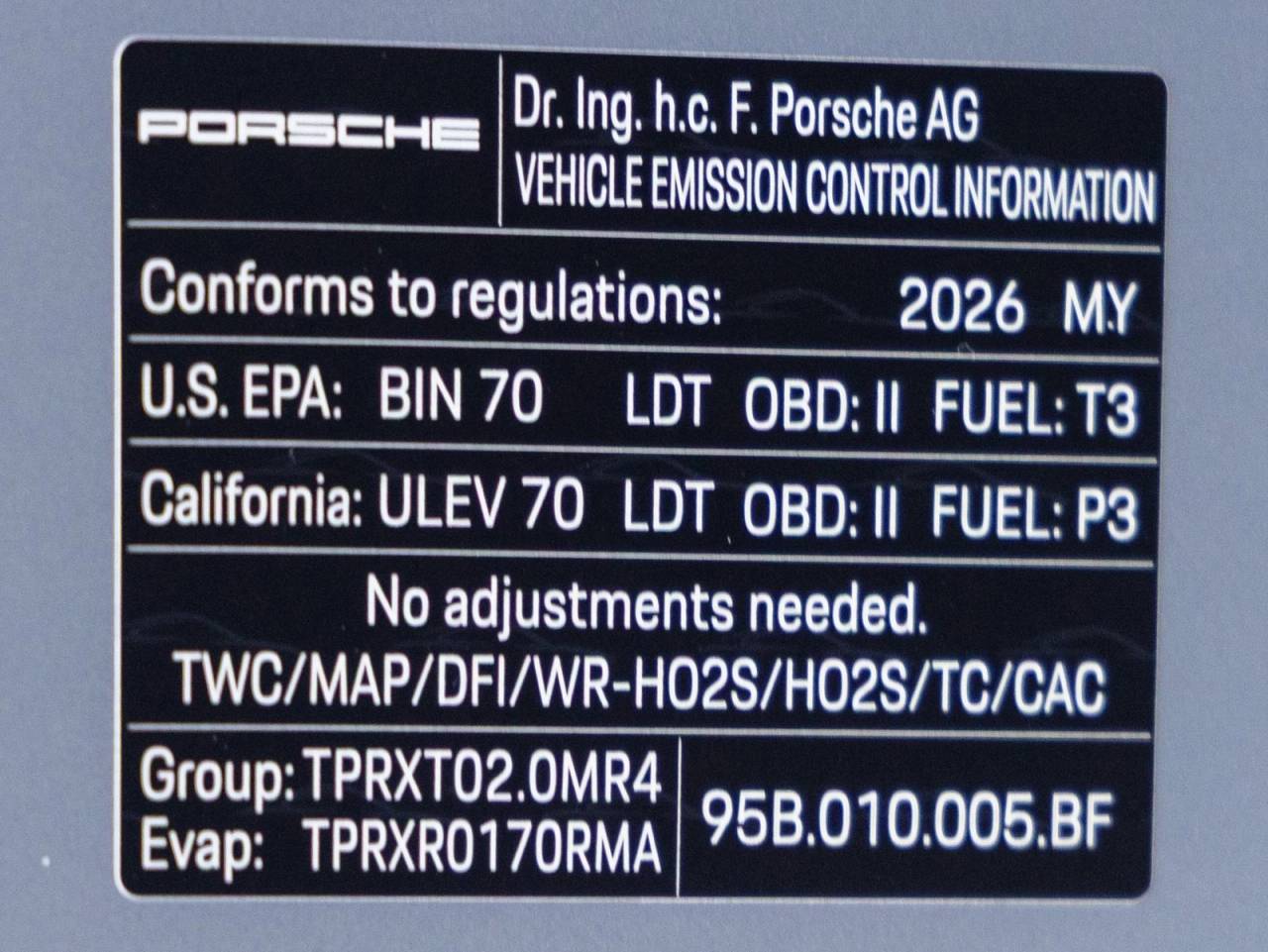 2026 Porsche Macan Macan