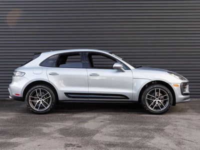 2026 Porsche Macan Macan