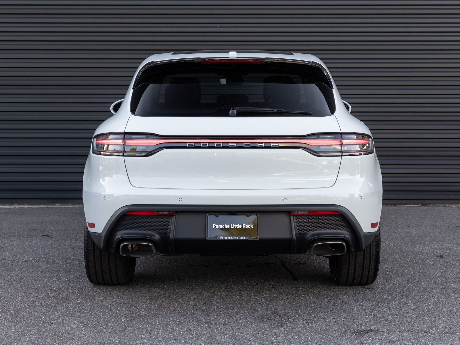 2026 Porsche Macan AWD